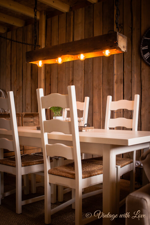 Dining table lamp